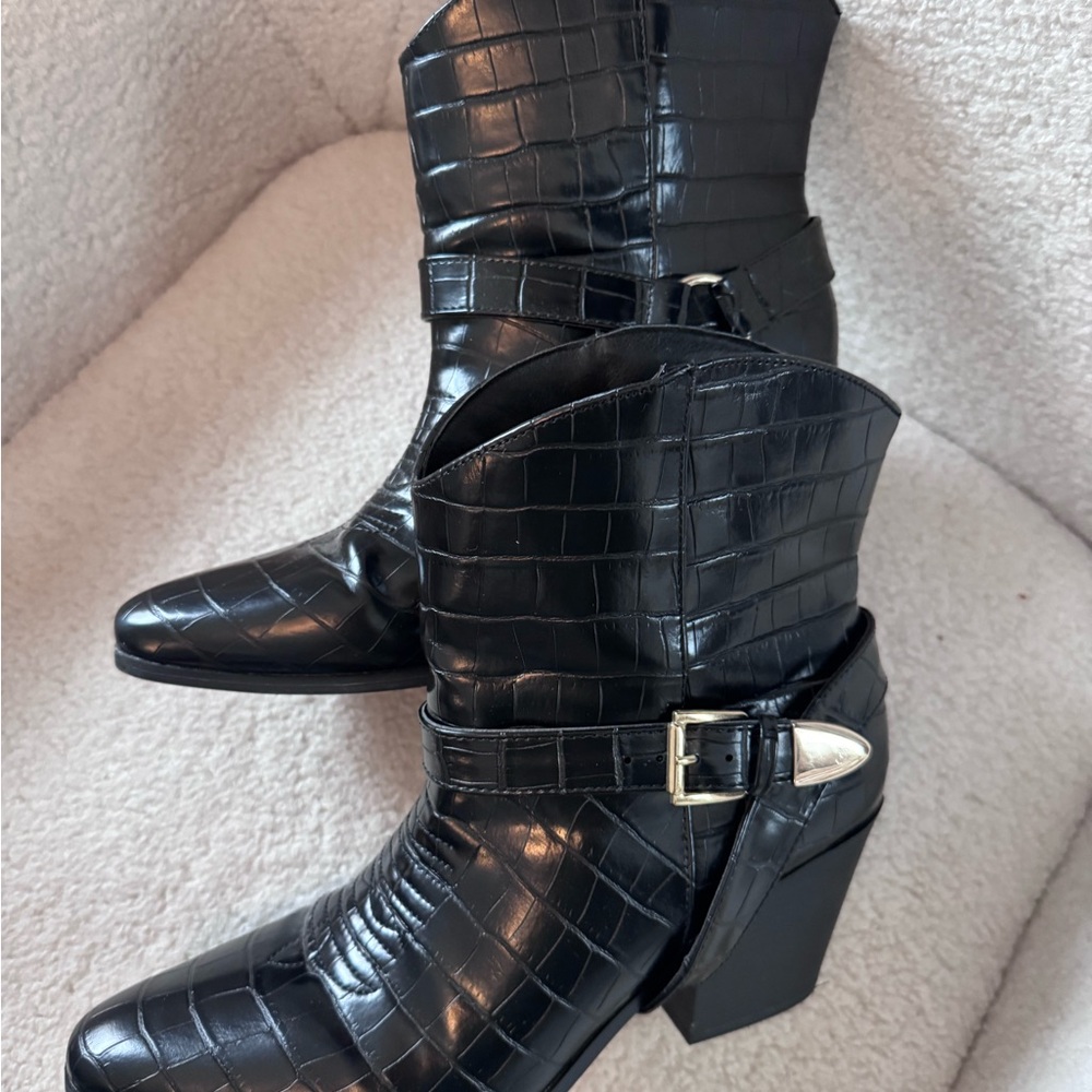 JustFab Black Croc-Embossed Heeled Boots - Picture 1 of 3